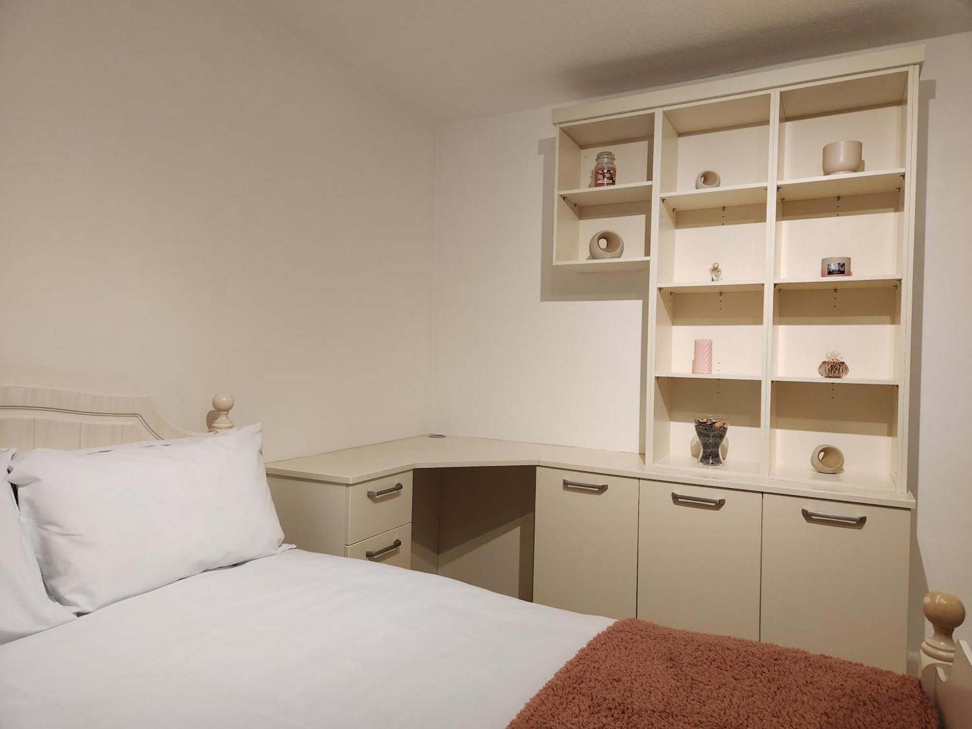 Elmdon House With 4 Spacious Bedrooms To Choose Birmingham Exteriér fotografie